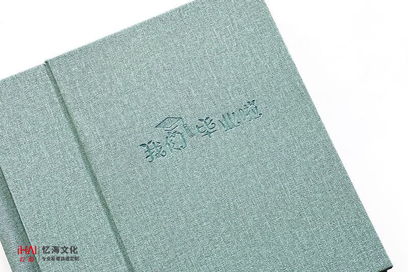 畢業(yè)相冊寄語怎么寫？讓你的畢業(yè)紀(jì)念更加溫馨與難忘