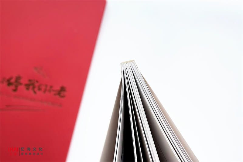 鎖線膠裝同學聚紀念冊制作