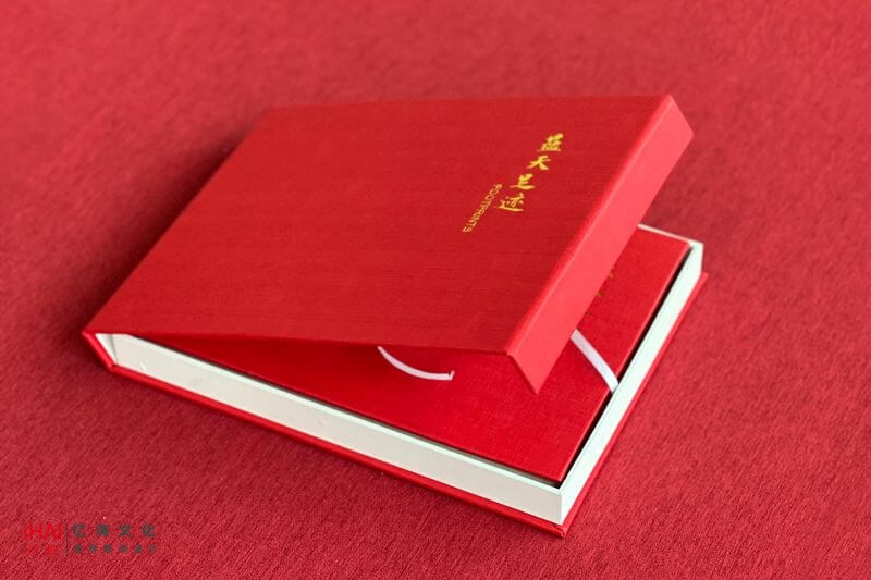 制作一本靈動升職紀(jì)念冊