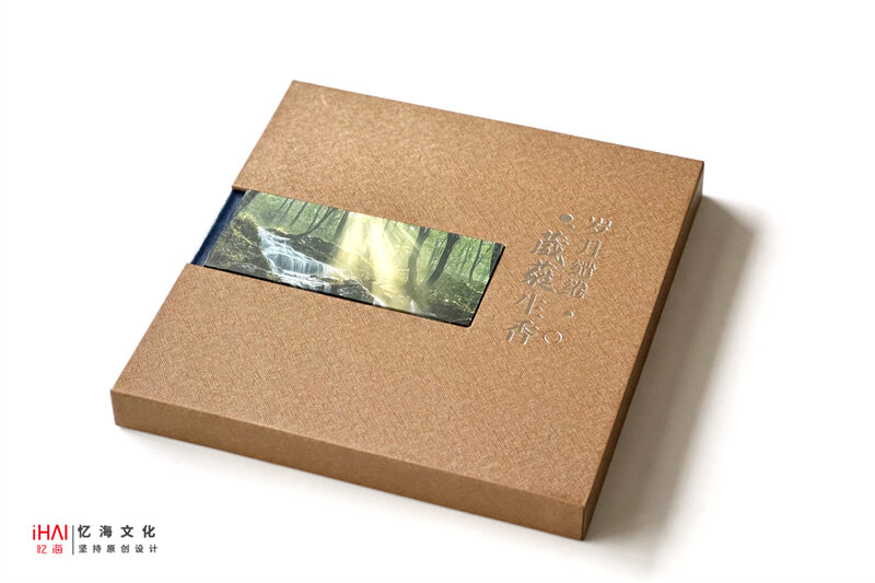 制作領(lǐng)導(dǎo)工作紀(jì)實相冊銘記每一段難忘的歲月時光