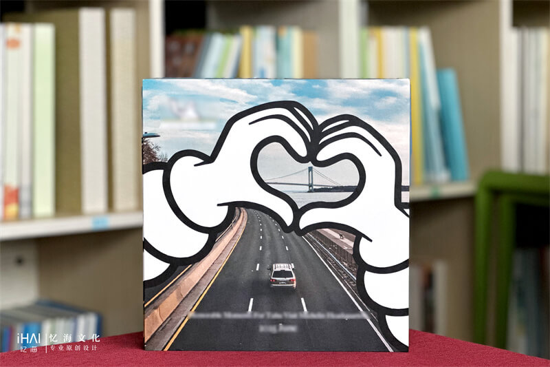 公司活動(dòng)紀(jì)念相冊(cè)定制