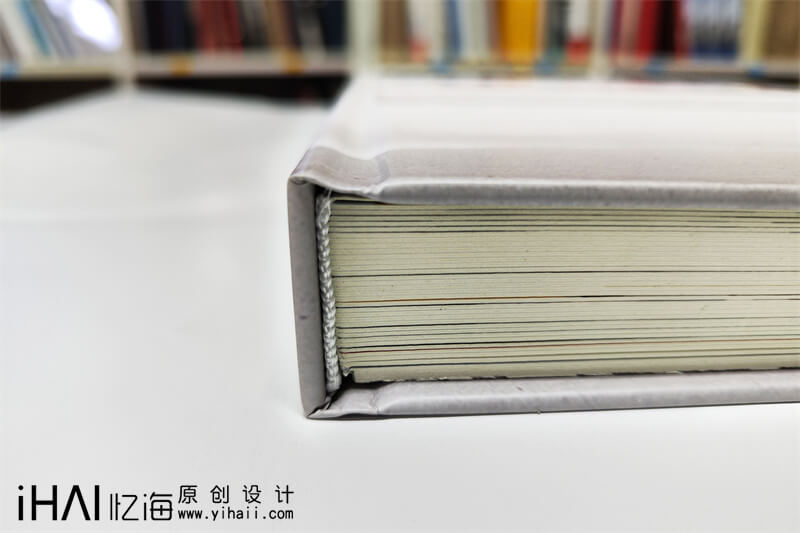 一本領(lǐng)導(dǎo)相冊(cè)定制留下回憶